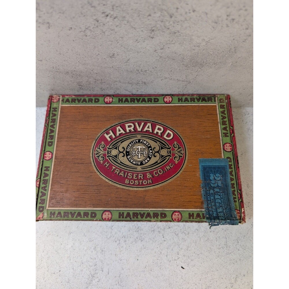 Antique Harvard Wooden Cigar Box H Traiser Boston Londres Label Art